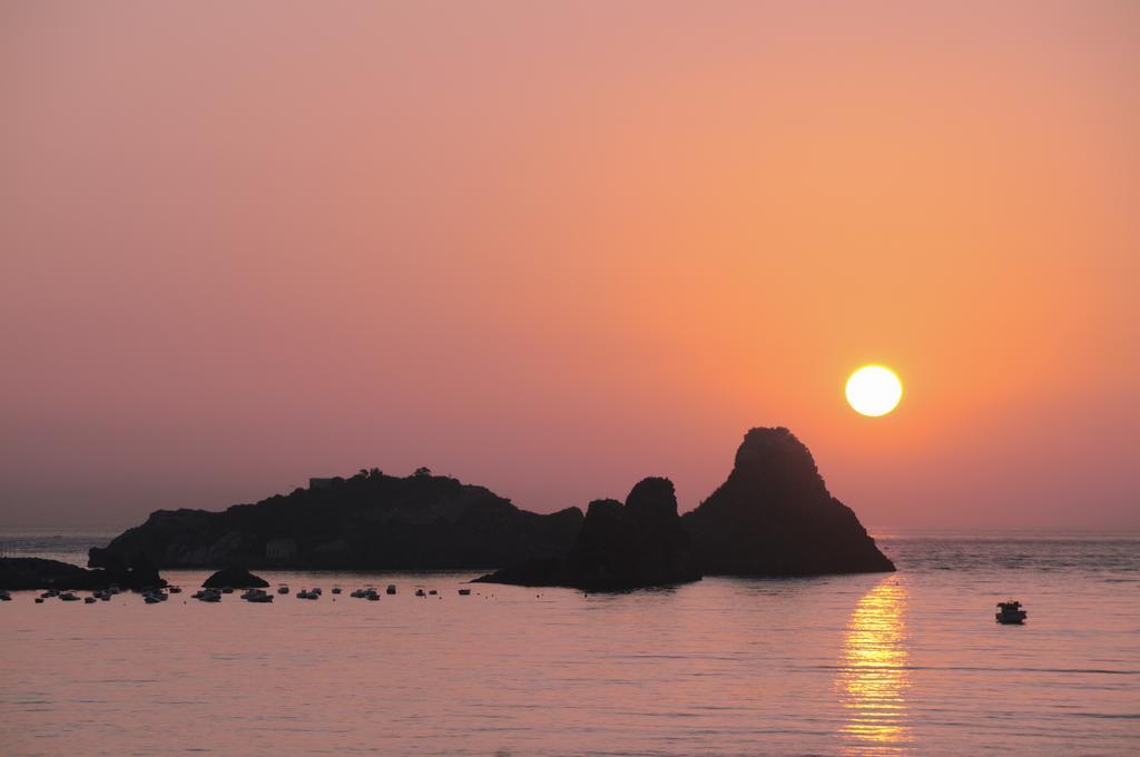 Enjoy Home Aci Trezza Buitenkant foto